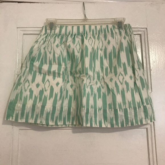 Patterned Flowy Summer Skirt - Picture 2 of 2